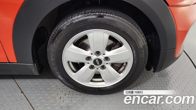 Mini Hatch 2019 thumb 5