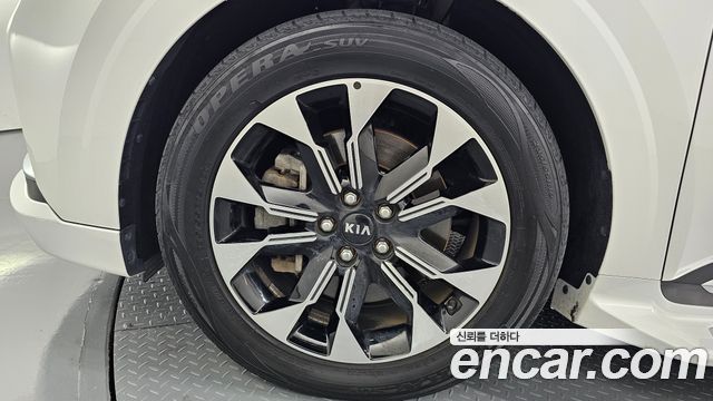 Kia Carnival 2021 thumb 6