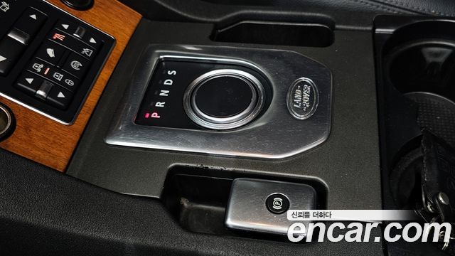 Land Rover Discovery 2014 thumb 9