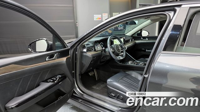 Kia K5 2020 thumb 11