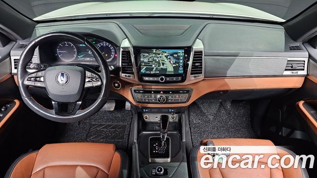 SsangYong Rexton 2018 thumb 7