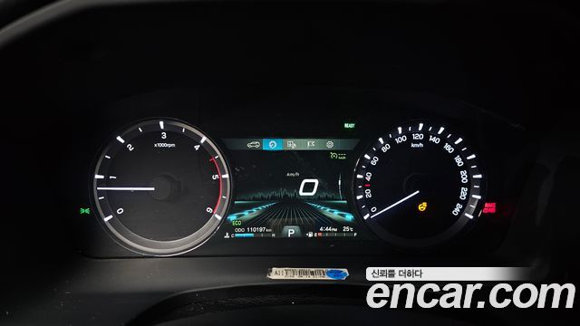 SsangYong Rexton 2018 thumb 8