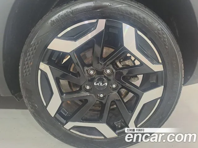 Kia Seltos 2022 thumb 2