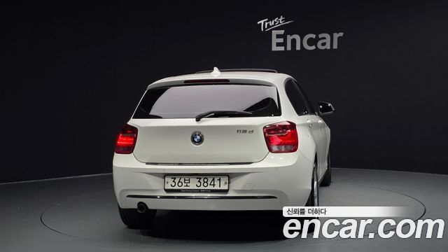 BMW 1 серии 2015 thumb 5