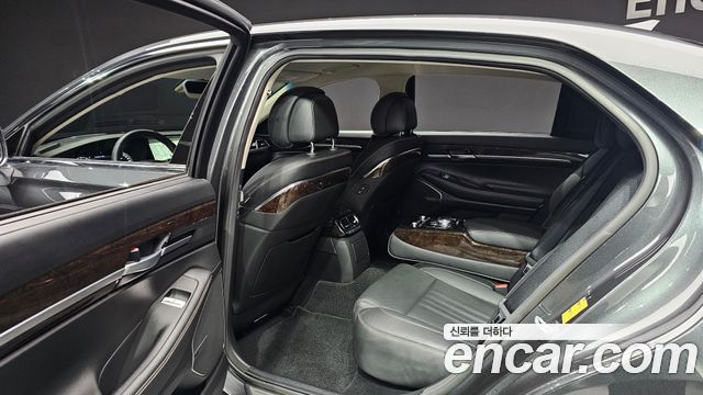 Genesis G90 2021 thumb 11