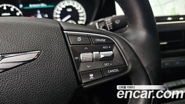 Genesis G90 2021 thumb 12