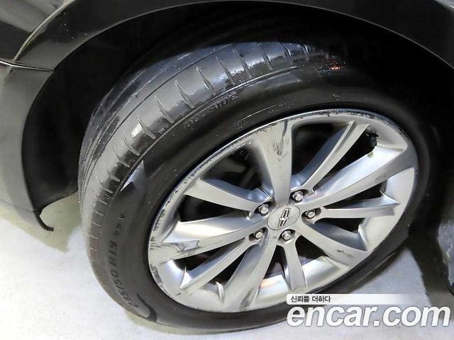 Lincoln MKS 2008 thumb 6