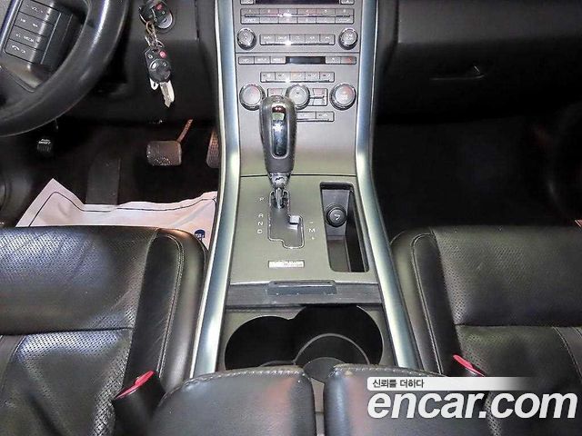 Lincoln MKS 2008 thumb 10