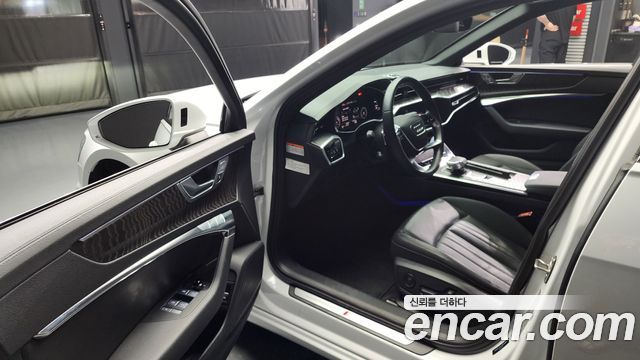 Audi A6 2023 thumb 11