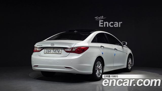 Hyundai Sonata 2010 thumb 3