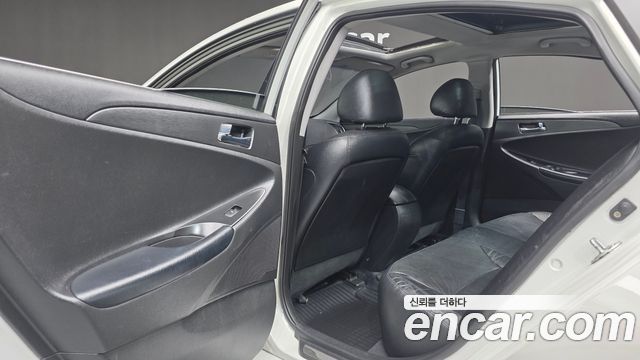 Hyundai Sonata 2010 thumb 12