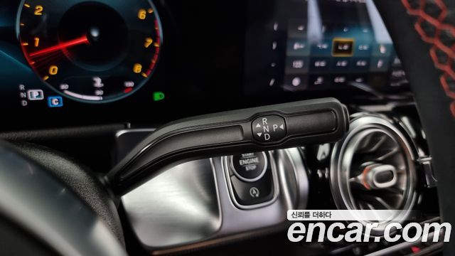 Mercedes-Benz GLB 2021 thumb 9