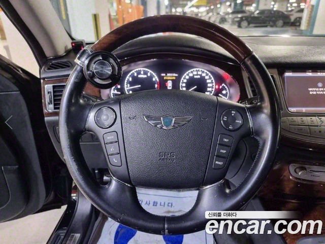 Hyundai Genesis 2011 thumb 8