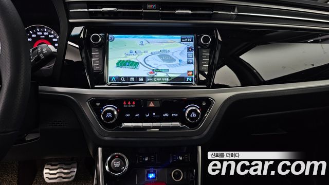 SsangYong Korando 2020 thumb 11