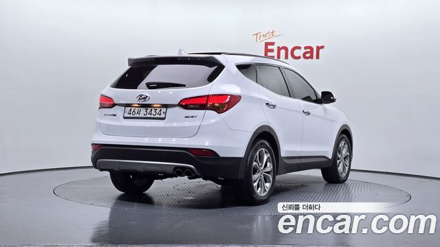 Hyundai Santa Fe 2015 thumb 3