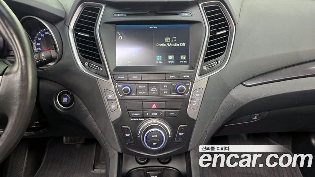 Hyundai Santa Fe 2015 thumb 11