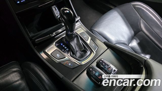 Hyundai Grandeur 2013 thumb 9