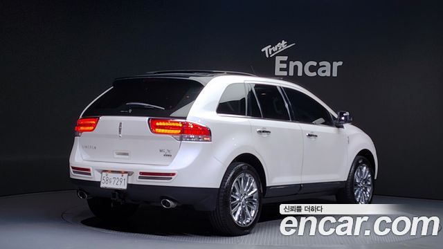 Lincoln MKX 2012 thumb 3