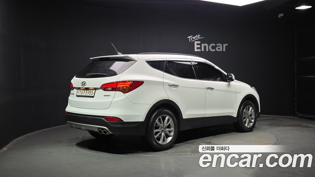 Hyundai Santa Fe 2013 thumb 3