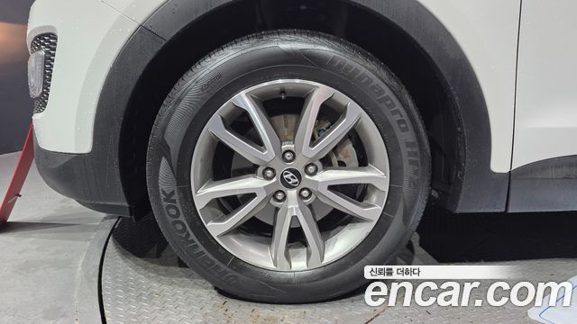Hyundai Santa Fe 2013 thumb 6