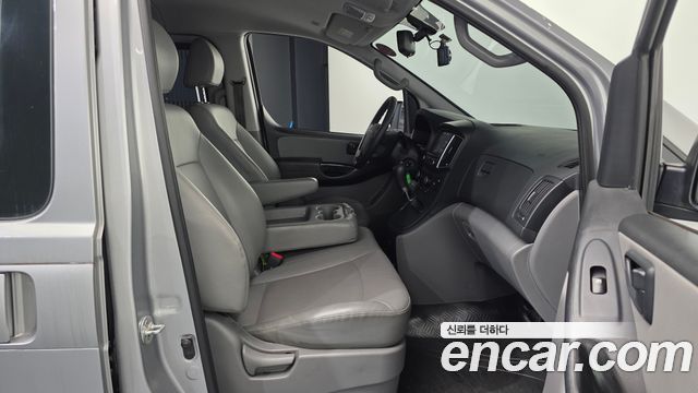 Hyundai Starex 2018 thumb 12
