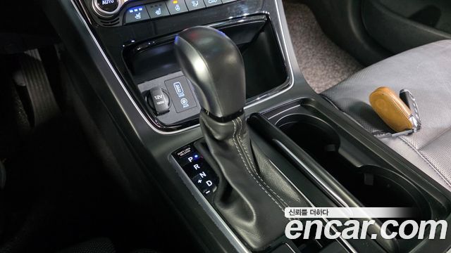 Hyundai Grandeur 2017 thumb 9