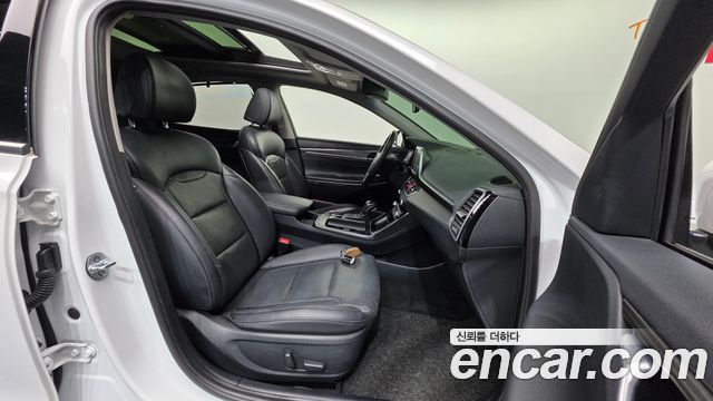 Hyundai Grandeur 2017 thumb 10