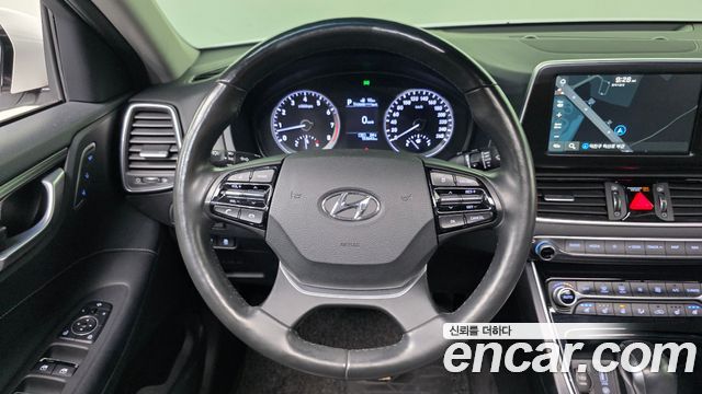 Hyundai Grandeur 2017 thumb 11