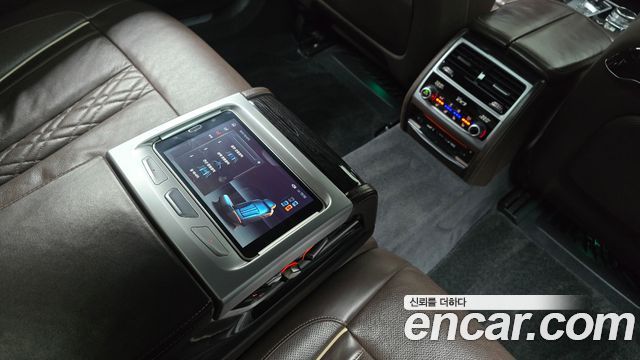 BMW 7 серии 2017 thumb 12