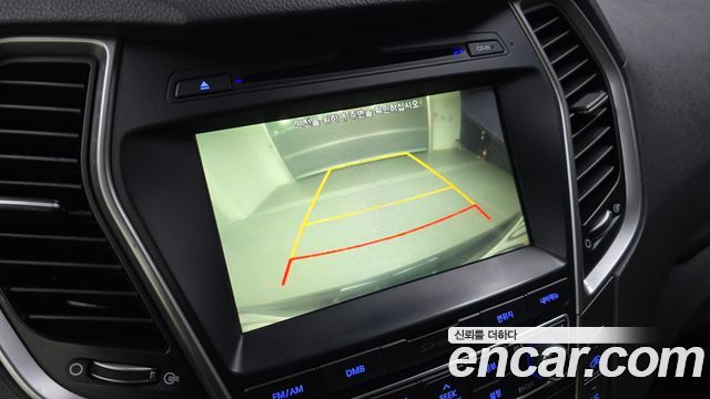 Hyundai Santa Fe 2017 thumb 12