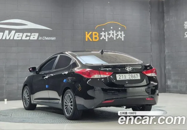 Hyundai Avante 2012 thumb 4