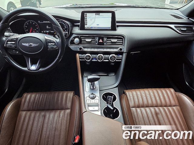 Genesis G70 2017 thumb 6