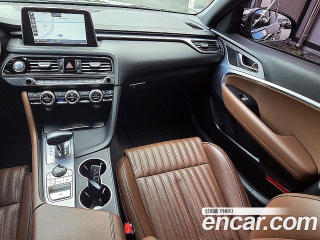 Genesis G70 2017 thumb 8