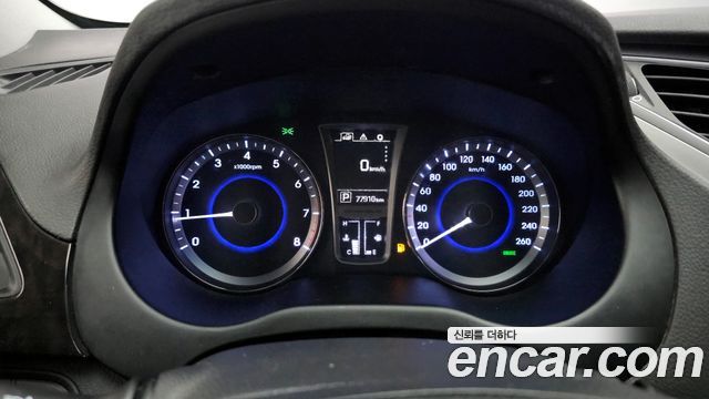 Hyundai Grandeur 2015 thumb 9