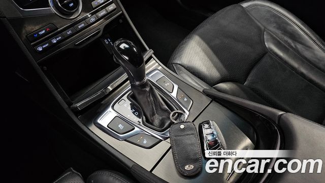 Hyundai Grandeur 2015 thumb 10