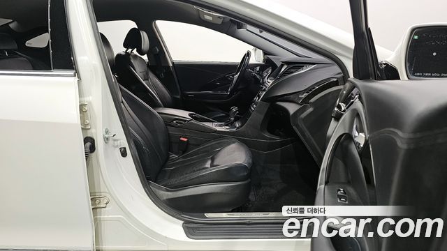 Hyundai Grandeur 2015 thumb 11