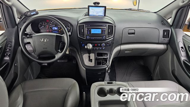 Hyundai Starex 2018 thumb 8