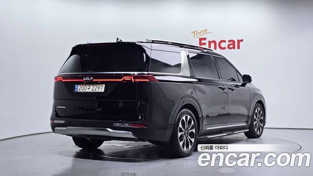 Kia Carnival 2022 thumb 3