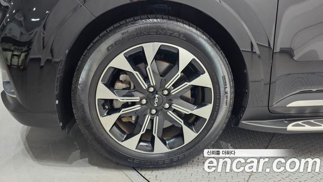 Kia Carnival 2022 thumb 5
