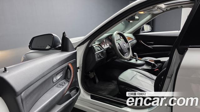 BMW 3 серии GT 2015 thumb 10