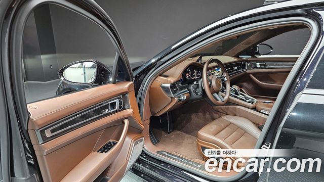 Porsche Panamera 2021 thumb 12
