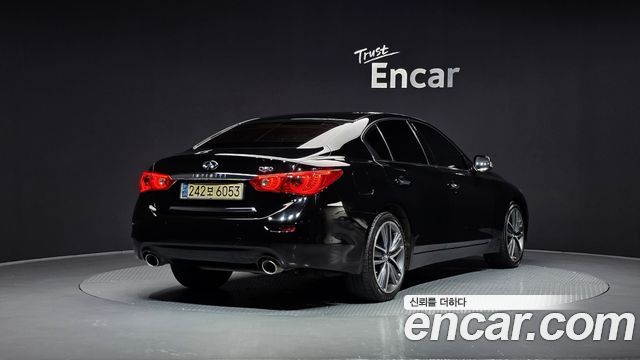 Infiniti Q50 2015 thumb 3