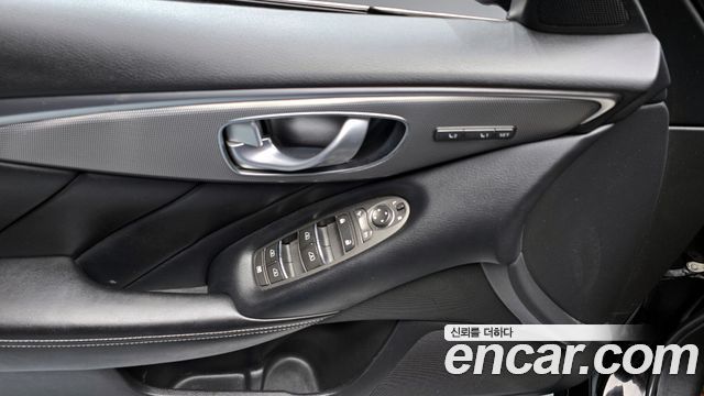 Infiniti Q50 2015 thumb 11