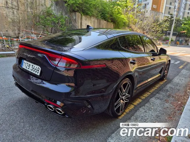 Kia Stinger 2021 thumb 5