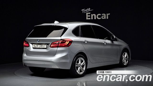 BMW 2 серии 2015 thumb 3