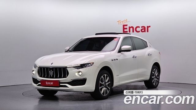 Maserati Levante 2019 thumb 2