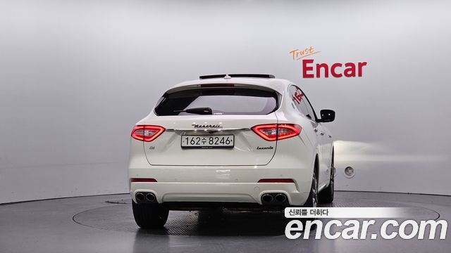 Maserati Levante 2019 thumb 5