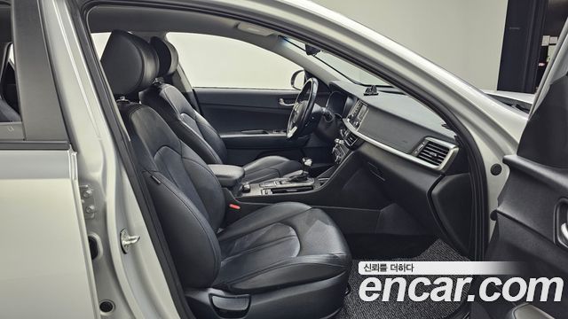 Kia K5 2018 thumb 10