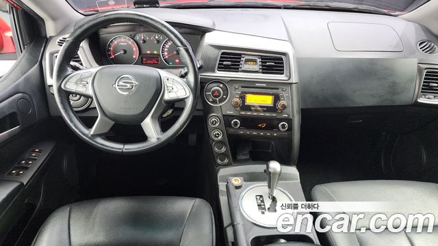 SsangYong Korando 2017 thumb 8