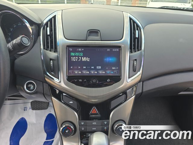 Chevrolet Cruze 2015 thumb 10